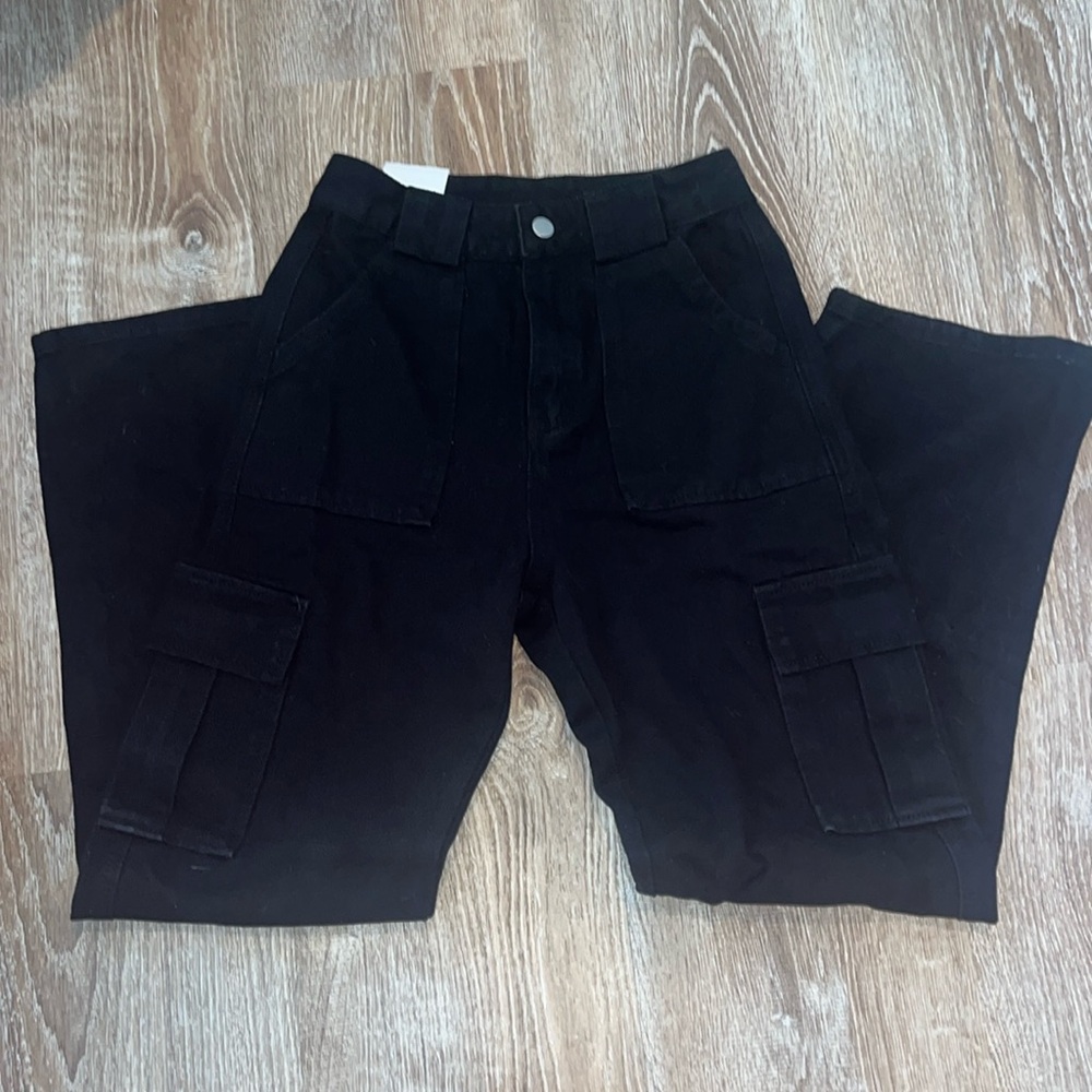 Black cargo jeans